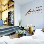 Andante Hotel